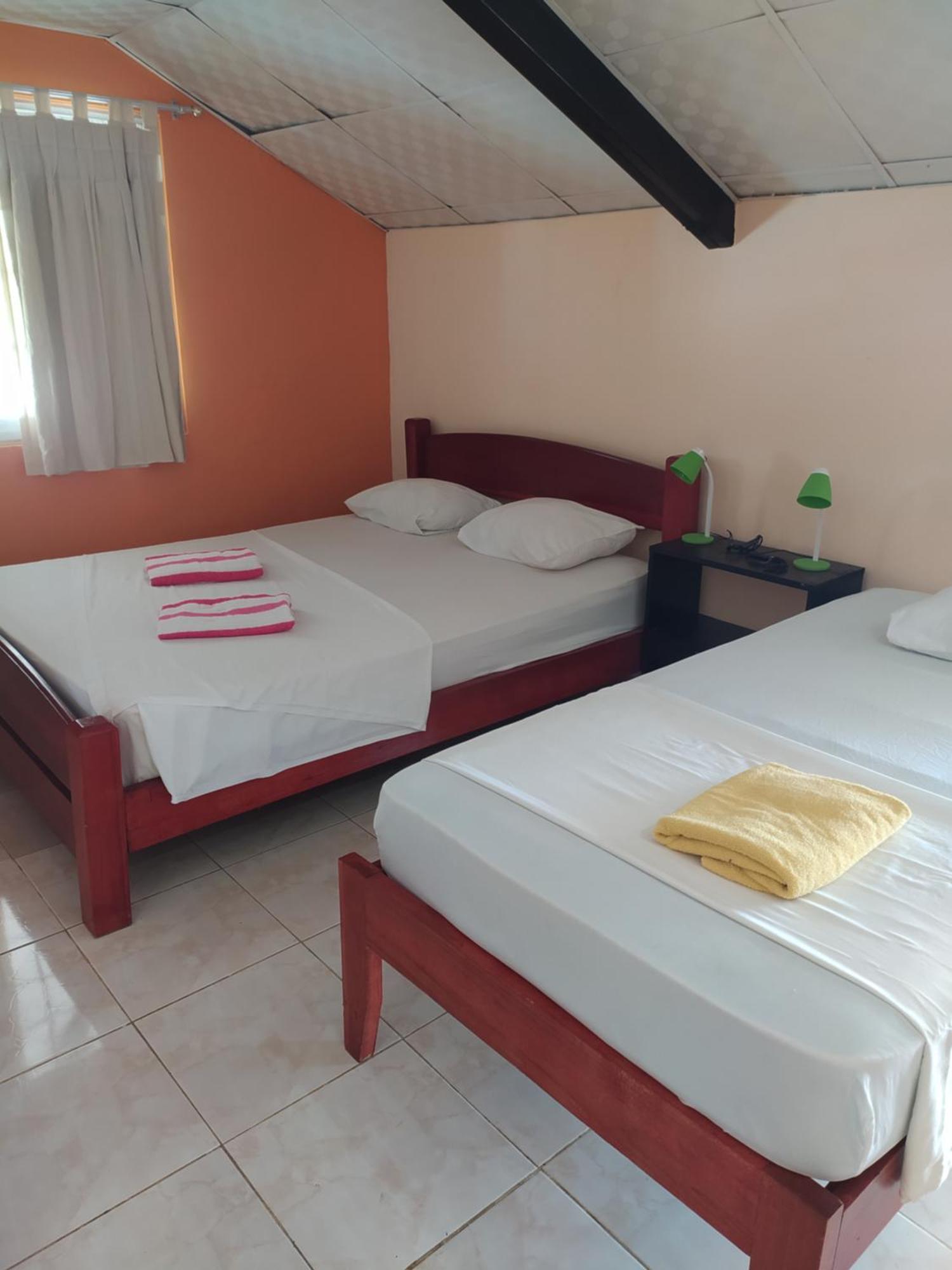 Sun Havens Apartments&Suites Bocas del Toro Buitenkant foto