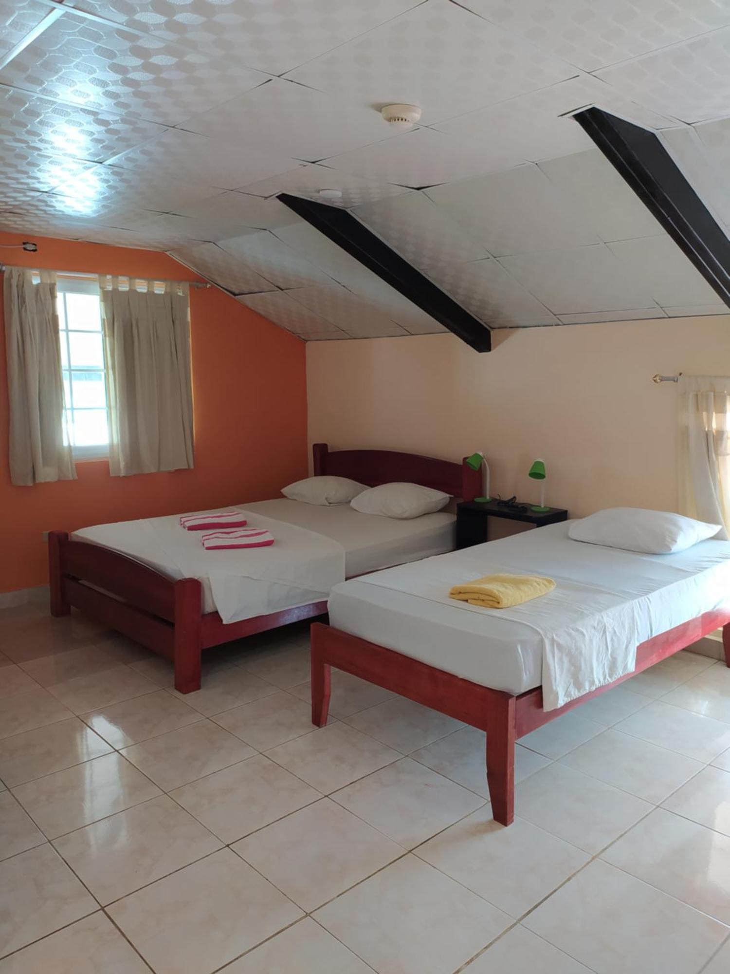Sun Havens Apartments&Suites Bocas del Toro Buitenkant foto
