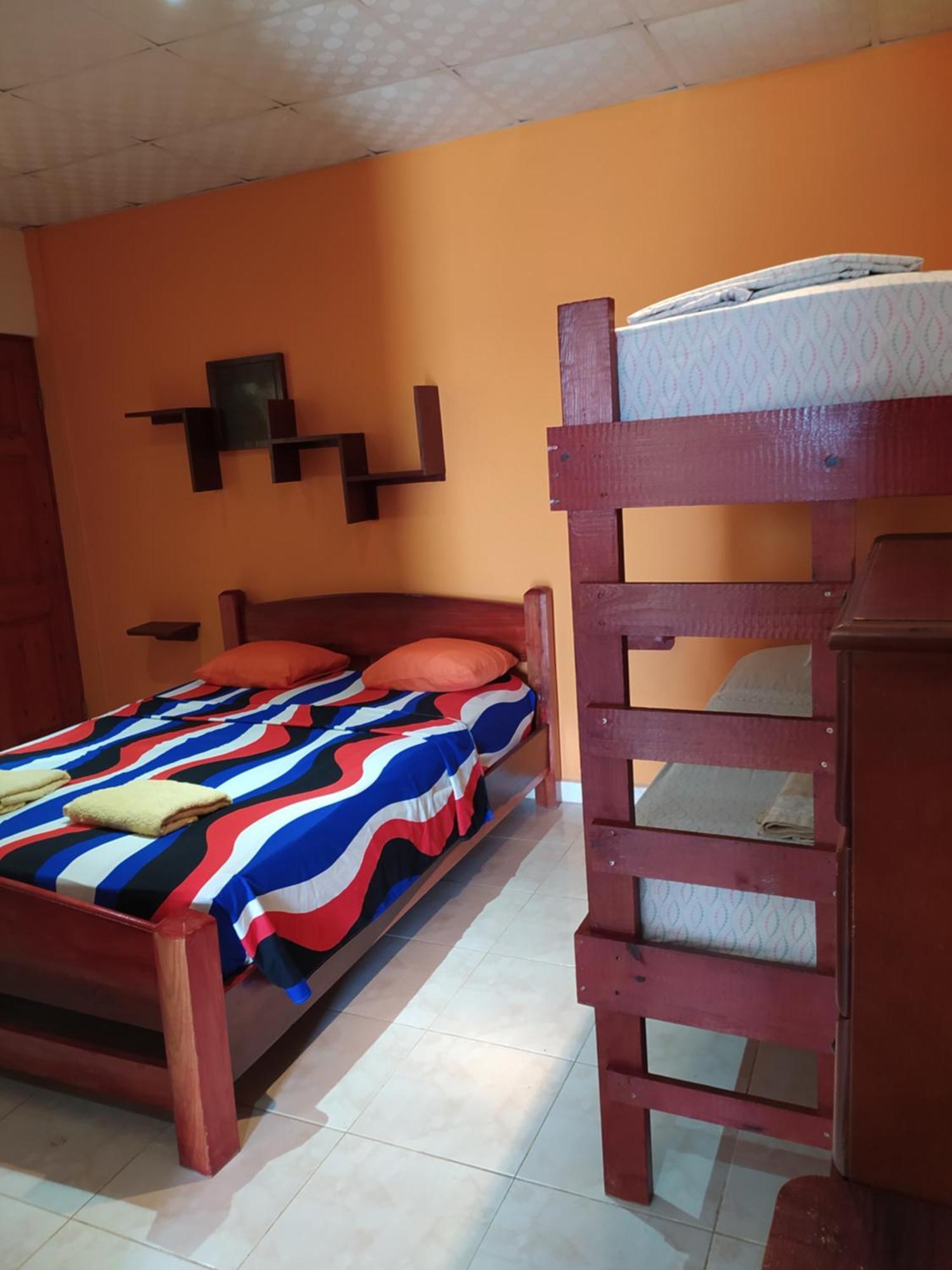 Sun Havens Apartments&Suites Bocas del Toro Buitenkant foto