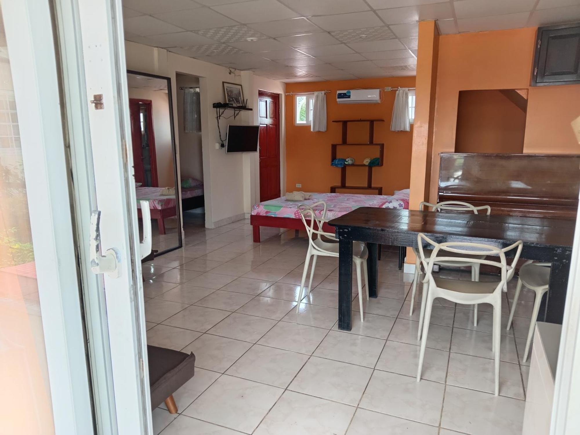 Sun Havens Apartments&Suites Bocas del Toro Buitenkant foto